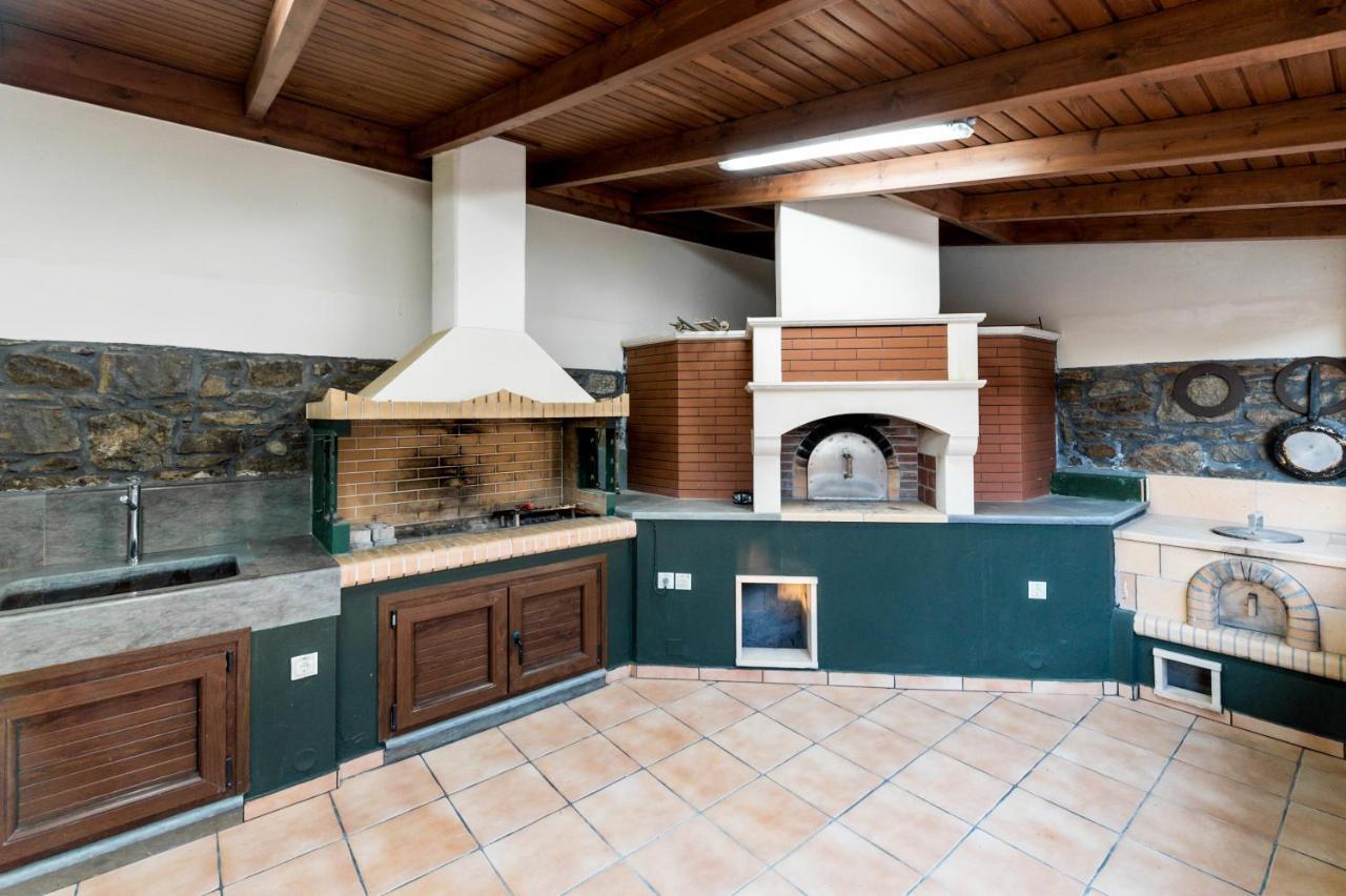 La Casa Verde Epano Dris Bagian luar foto